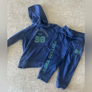 Vineyard Vines Navy Set with Green Details